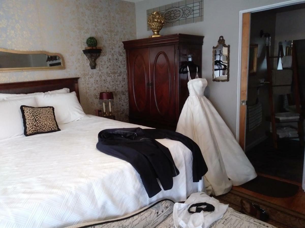 The Guest House At The Regina House Tea Room Moosic Exteriér fotografie